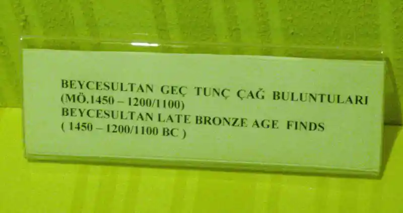 Description nine-pointed star resembling the sun, Ephesus Izmir